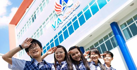 VASCHOOLS KÍ KẾT HỢP ĐỒNG CUNG CẤP GIÁO VIÊN BẢN NGỮ CÙNG IES EDUCATION