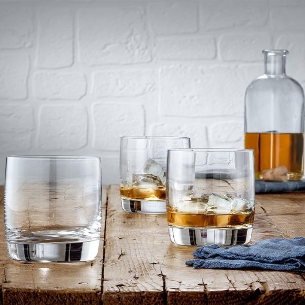Cốc WMF Whisky Borosilicate 300ml là bộ cốc được ưa chuộng bởi giới sành rượu tại châu Âu.