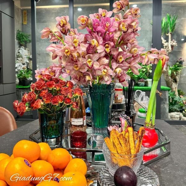 Lọ hoa pha lê Rogaska Crown Jewel 25cm Thiết Kế Tinh Tế Và Đẳng Cấp