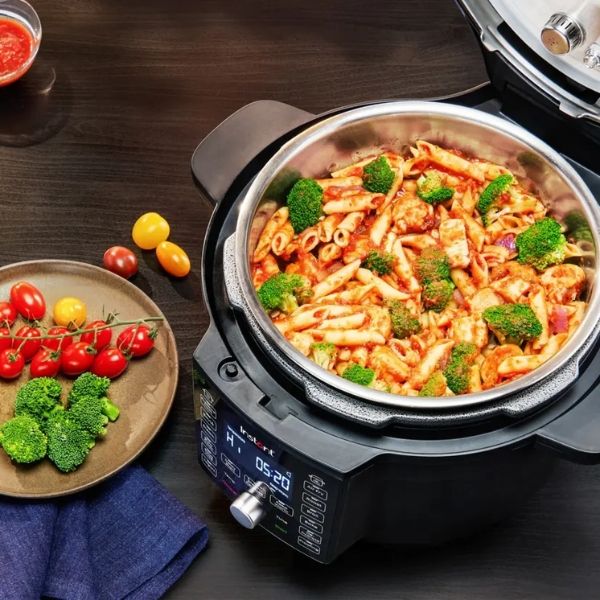 Nồi nấu đa năng Instant™ Pot Duo Crisp 13in1 giúp Thực phẩm chín nhanh hơn