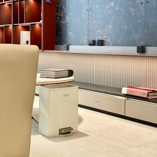 Thùng rác đạp chân EKO marina EK9161MP-11L 11 lít Màu Kem - Thùng rác EKO hiện đại là giải pháp vừa thời trang vừa tiện dụng cho ngôi nhà của bạn.