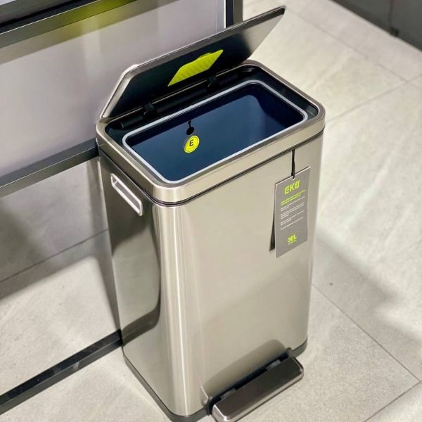 hùng rác đạp chân EKO X Cube EK9368MT 30L Vỏ Inox Cao Cấp