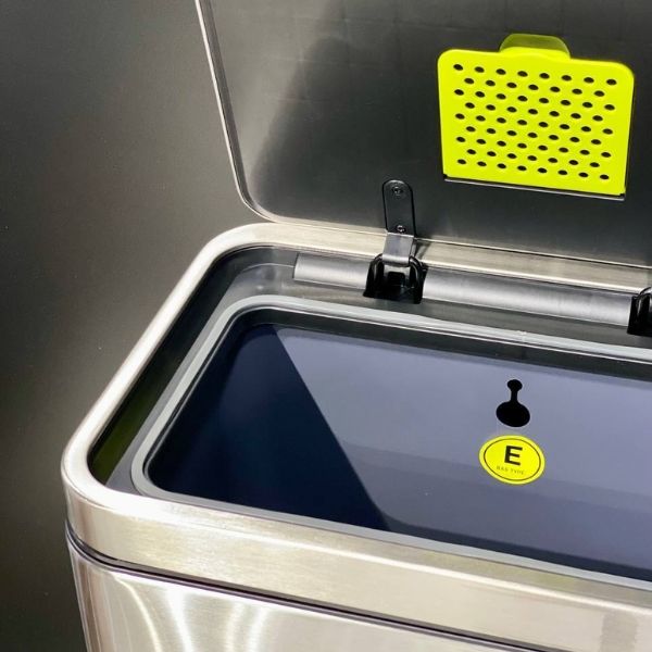 hùng rác đạp chân EKO X Cube EK9368MT 30L Mở Nắp Bằng Bàn Đạp