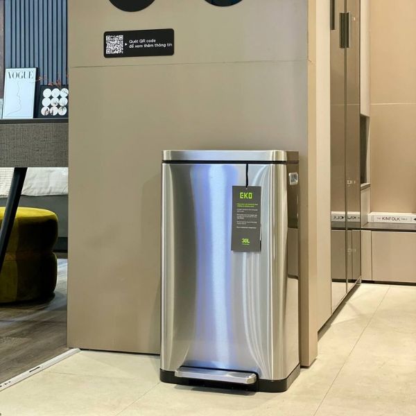 hùng rác đạp chân EKO X Cube EK9368MT 30L Mở Nắp Bằng Bàn Đạp