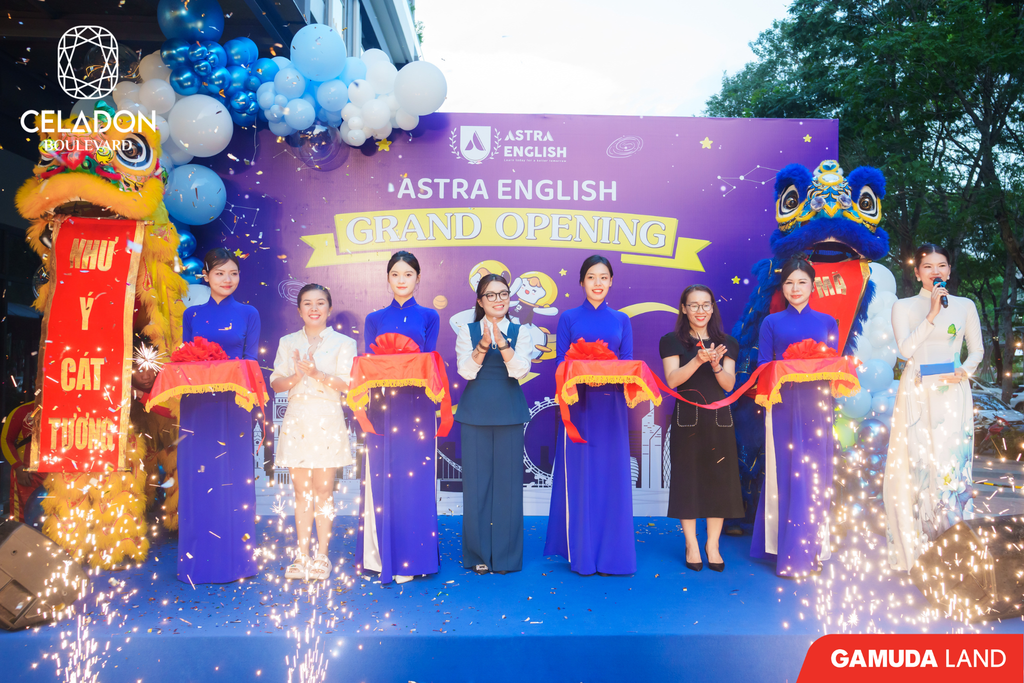 Trung tâm anh ngữ Astra English khai trương thành công rực rỡ tại Celadon Boulevard