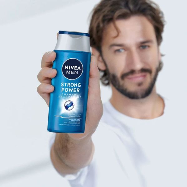 Dầu gội đầu dành cho nam Nivea Men Strong Power