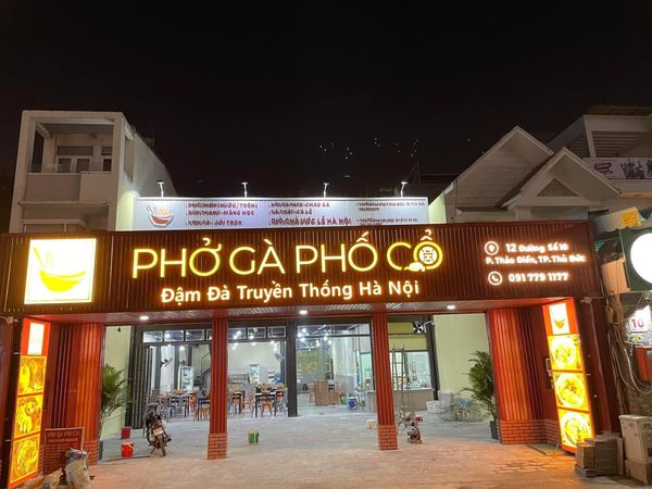 Mẫu khai trương nhà hàng – Phở gà Phố Cổ
