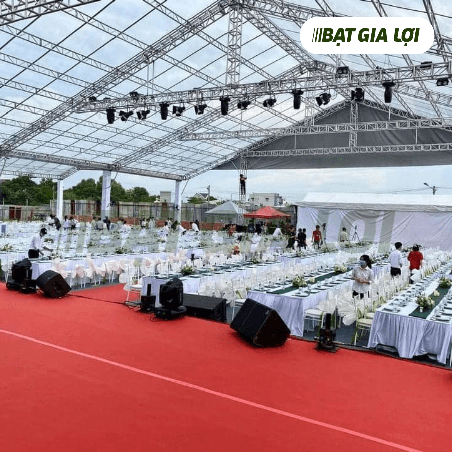 BẠT SỰ KIỆN TRẮNG BẠC - LỰA CHỌN TUYỆT VỜI CHO CÁC SỰ KIỆN NGOÀI TRỜI