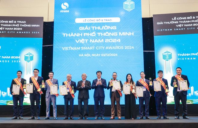 Hệ thống Giám sát ngập lụt đô thị VFASS đạt Giải thưởng Thành phố thông minh Việt Nam 2024