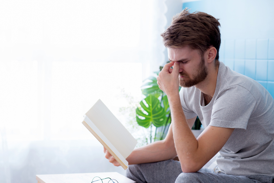 Bệnh viêm xoang có nên ngồi phòng điều hòa? Cách sử dụng máy lạnh đối với người bị viêm xoang