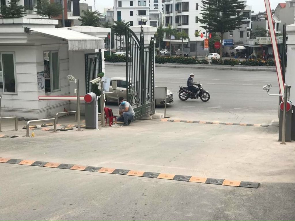 Barie tại Ủy ban Nhân dân tỉnh Quảng Ninh