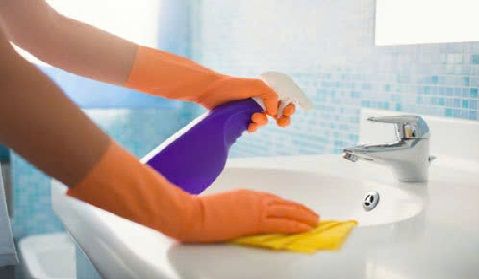 Mẹo Vệ Sinh và Bảo Dưỡng Thiết Bị Vệ Sinh Hiệu Quả: Bí Quyết Giữ Cho Nhà Tắm Luôn Sạch Sẽ Và Bền Lâu
