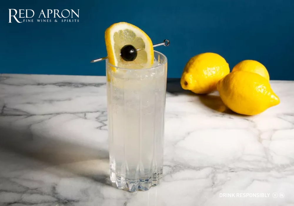 Tom Collins – refreshing gin cocktail with soda and lemon