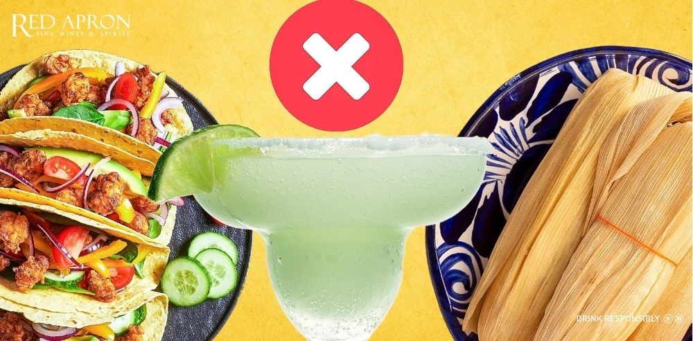 Ảnh minh họa ly Margarita bị pha sai, viền muối không đều và bartender sử dụng chanh đóng chai.