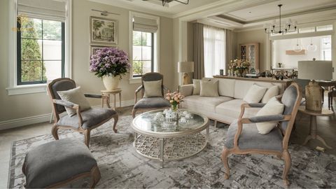 Concept: Regal Elegance - Thanh lịch tạo chất Hoàng gia