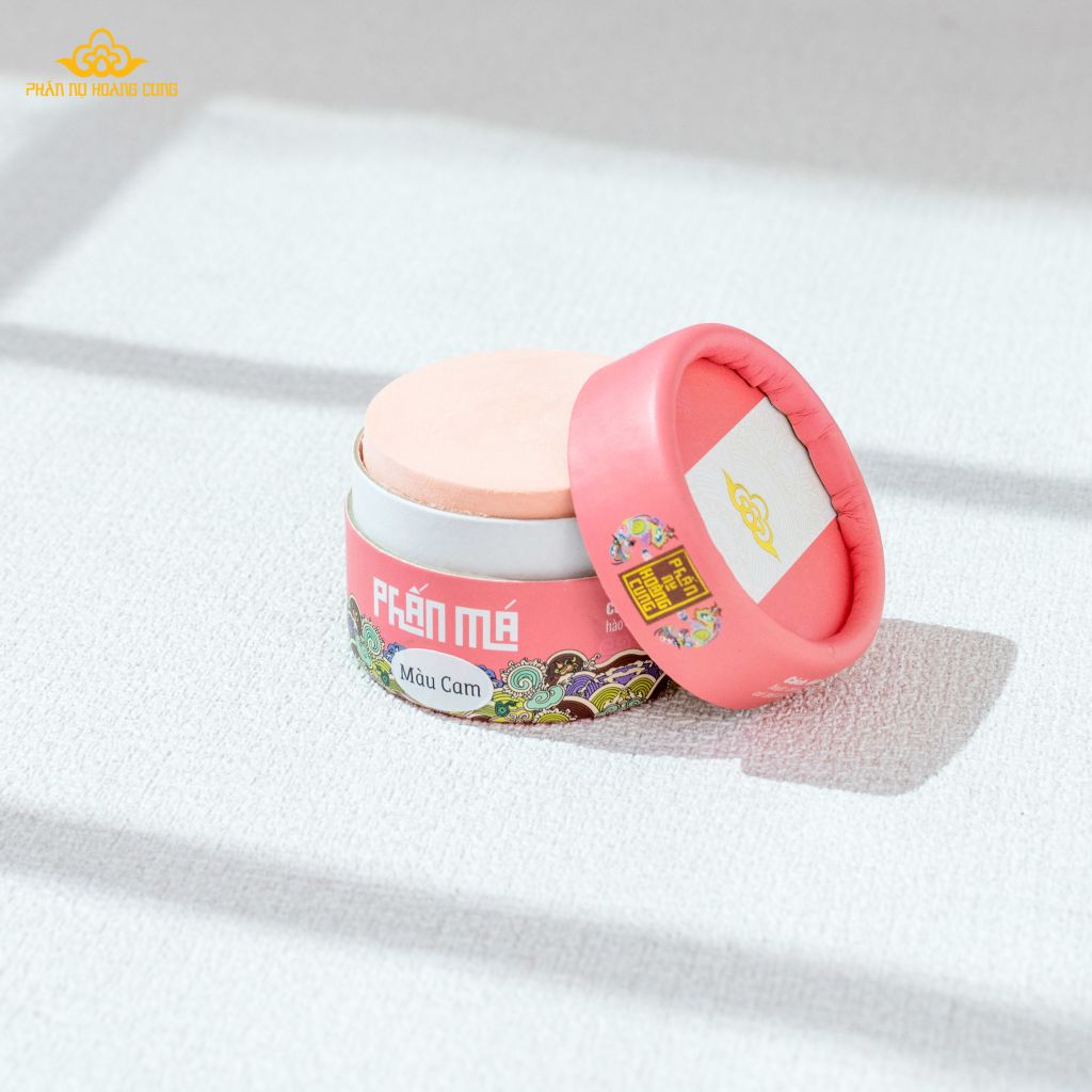 TRANG ĐIỂM TRONG SUỐT CÙNG PHẤN NỤ HOÀNG CUNG
