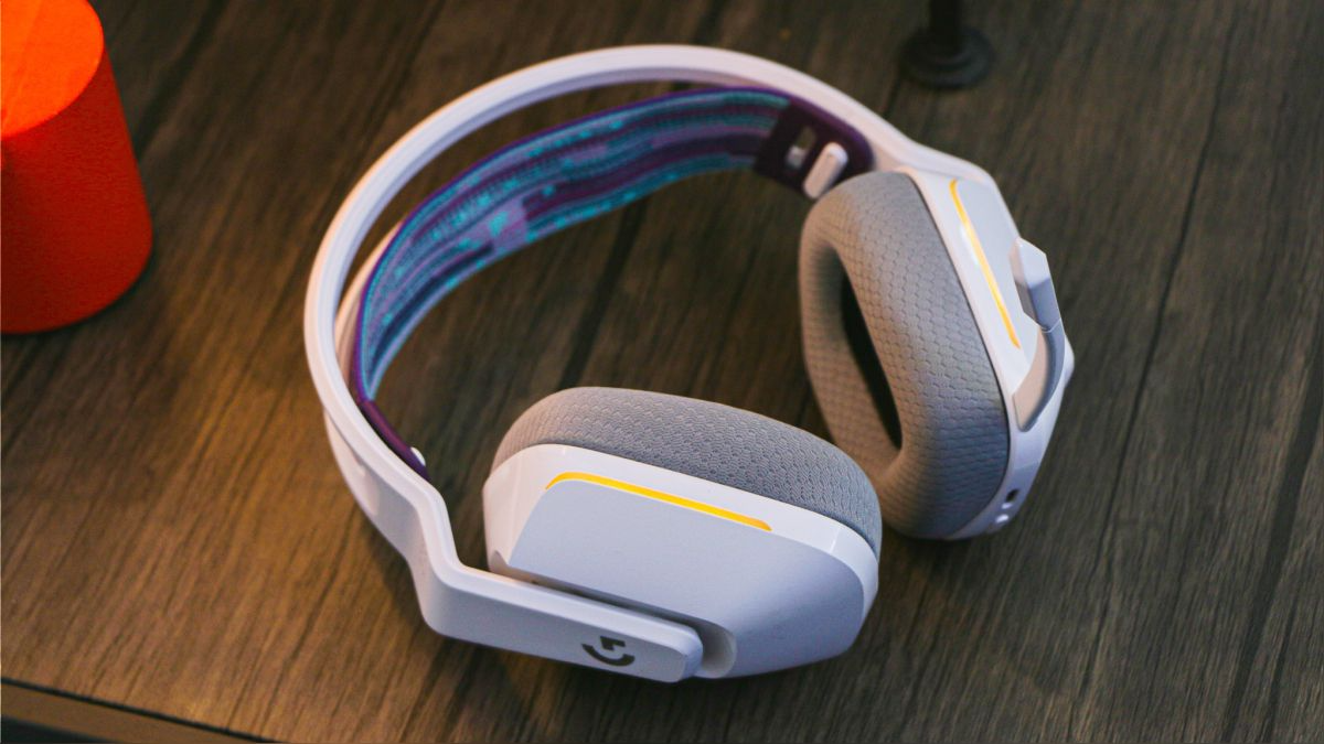 Headphone, Headset là gì? Cách phân biệt Headphone và Headset