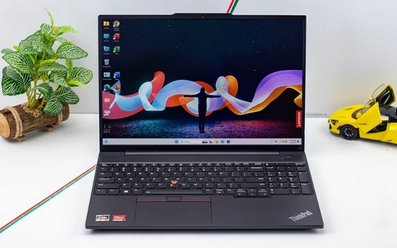 Lenovo ThinkPad E16 Gen 1