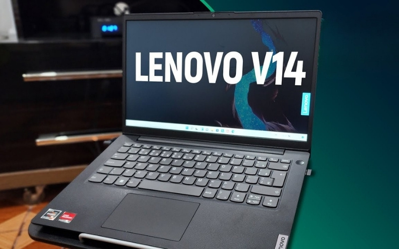 Màn hình chất lượng cao là tiêu chí quan trọng hàng đầu để bảo vệ thị lực của bé