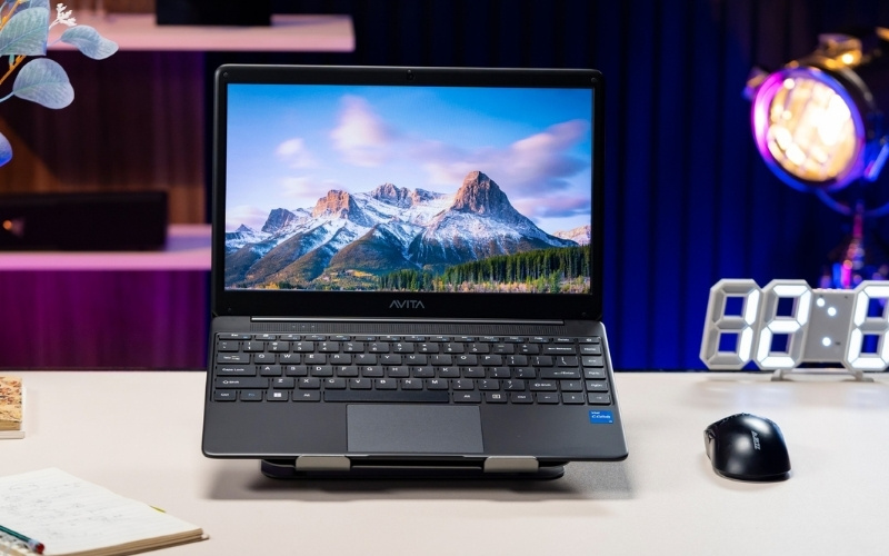 Ưu tiên các laptop có tính di động cao