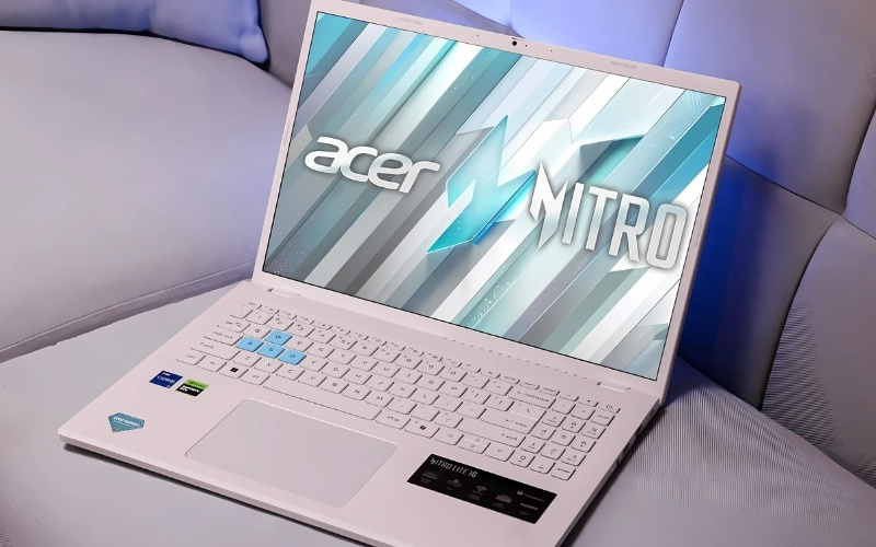 Lớp phủ chống lóa (Anti-glare) giúp giảm tình trạng phản chiếu ánh sáng, mỏi mắt