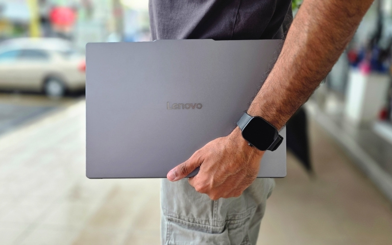 Tiêu chí chọn mua laptop cần cân nhắc cho sinh viên Y khoa: Thiết kế và trọng lượng