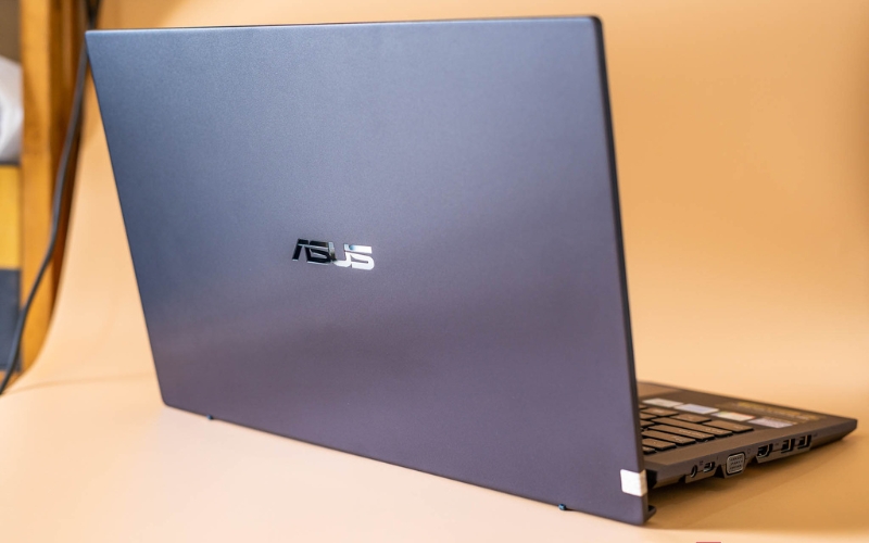 Nên chọn màn hình có độ phân giải Full HD