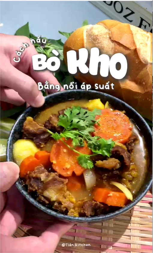 Mưa này làm món bò kho ăn với bánh mì thì đúng là hết nấc ạ ^^