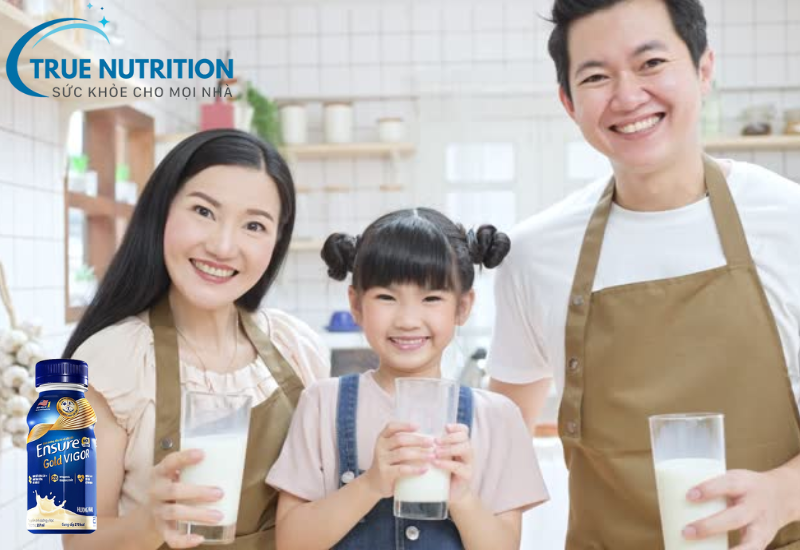 Sữa Ensure Nước Có Tốt Không? Giải Mã Sức Hấp Dẫn Của Dòng Sản Phẩm Dinh Dưỡng Này