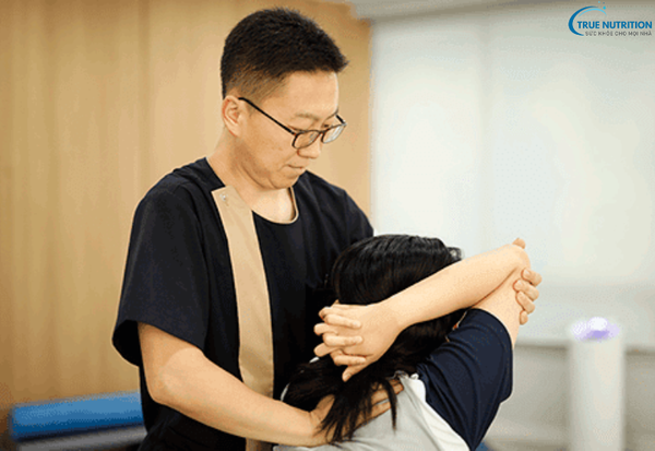 Phương Pháp Nắn Xương Chỉnh Hình: Cách Điều Trị Để Phục Hồi Sức Khỏe