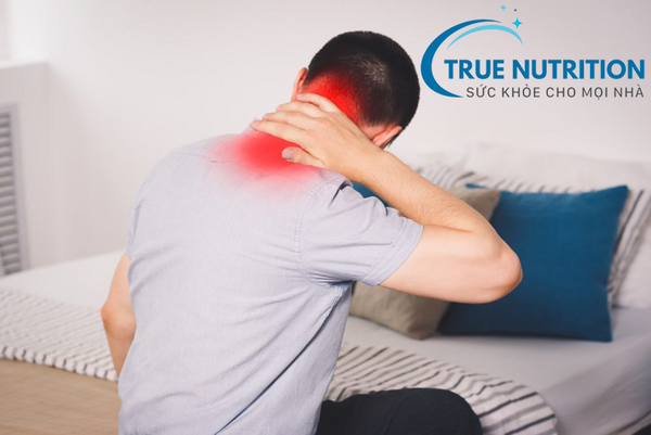 Đau Cổ và Vai Do Thoái Hóa Đốt Sống Cổ