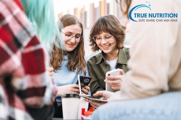 Giải Mã Rối Loạn Kinh Nguyệt Tuổi Dậy Thì: Lời Khuyên Từ Chuyên Gia