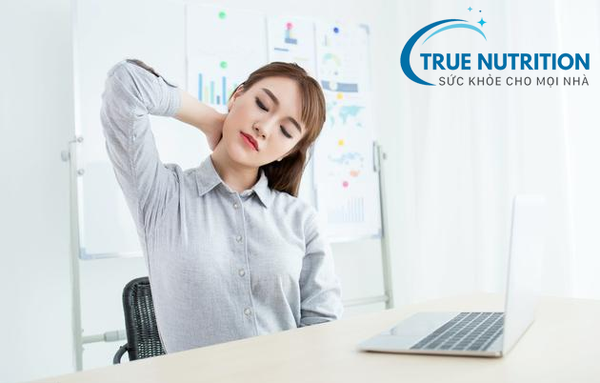 Thoái hóa đốt sống cổ ở người trẻ