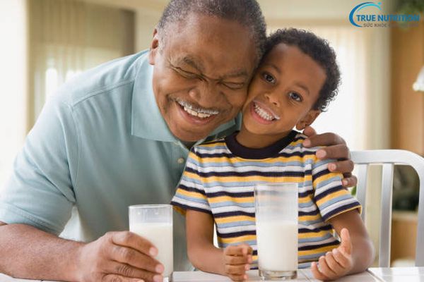 Người mắc bệnh nào không nên uống sữa ensure?