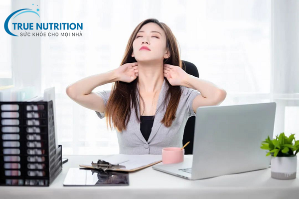 Thoái hóa đốt sống cổ ở người trẻ