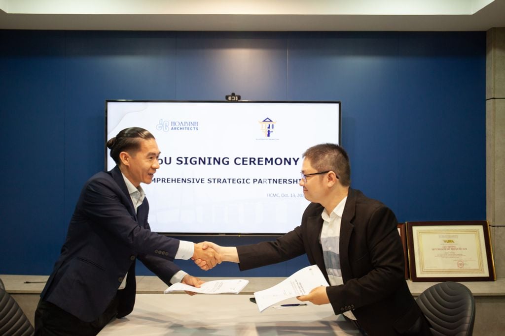 The signing ceremony of the Comprehensive strategic partnership between Hoa Binh (HBA) and BluePrint Optimum (BPO)