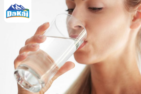 Nước khử khoáng là gì? Có uống nước khử khoáng được không
