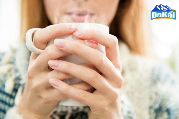 Tới tháng nên uống gì để giảm đau bụng hiệu quả
