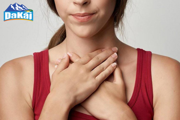 Nguyên nhân và biểu hiện của bệnh bướu cổ bạn cần lưu ý