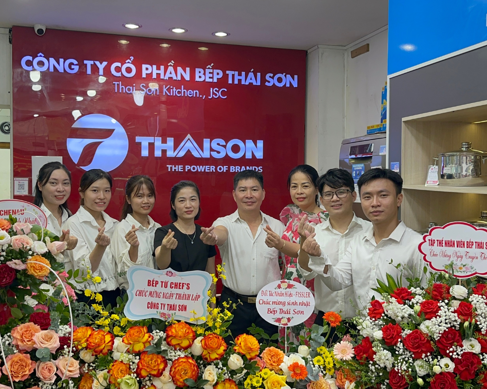 Bếp Thái Sơn kỷ niệm 21 năm ngày truyền thống công ty 12