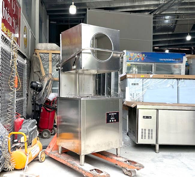 Có nên mua máy rửa bát công nghiệp tự chế không