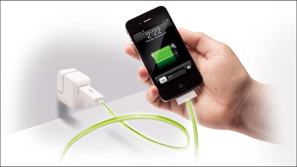 Thử sạc pin cho điện thoại - Di Động 3 Tốt