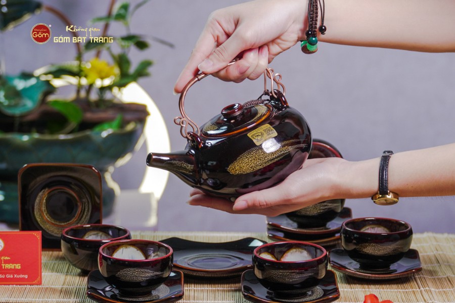 Bộ Ấm Chén Giang Tây Quét Xám Men Hỏa Biến Lòng Hoa