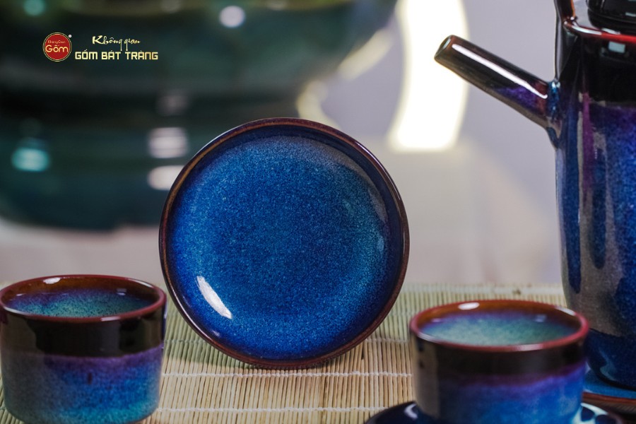 Bộ Ấm Chén Men Xanh Đen Cao Lòng Phấn Hồng