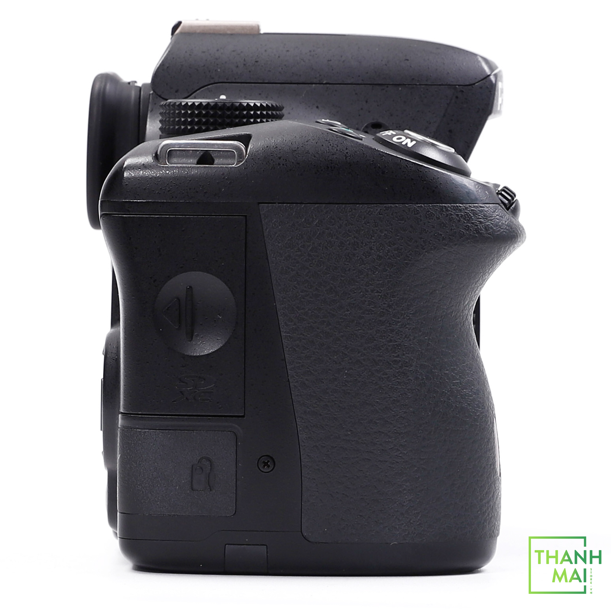 Máy ảnh Pentax K-50