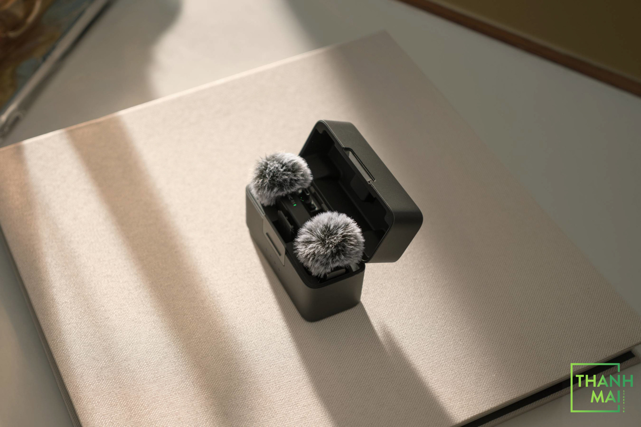 DJI Mic Mini ( 2 TX + 1 RX + Charging Case )