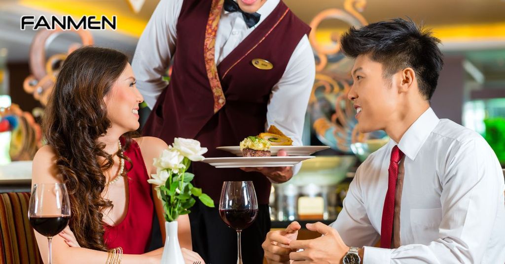 Mời cô ấy đi chơi khi nàng có vẻ đã sẵn sàng