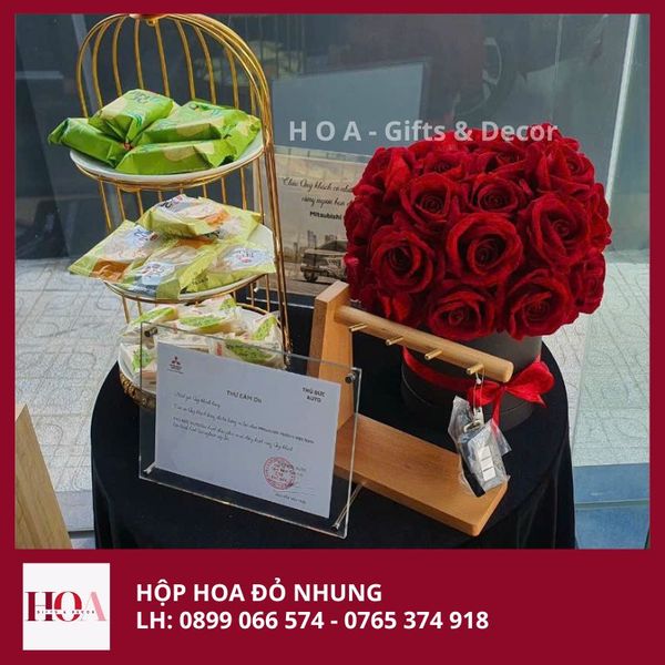 Hộp Hoa đỏ Nhung
