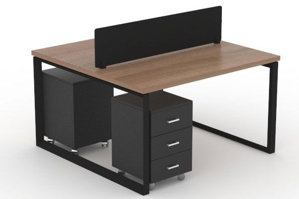 Bàn làm việc 1m6 có vách ngăn - tăng tính riêng tư, phù hợp môi trường làm việc nhóm