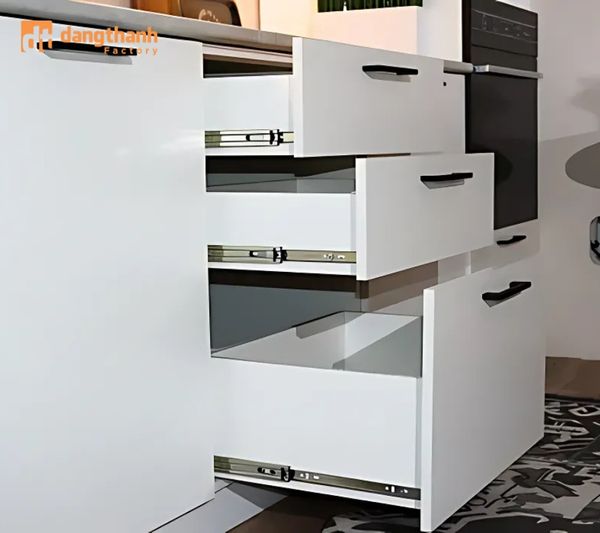 Ứng dụng thanh ray trượt 3 tầng